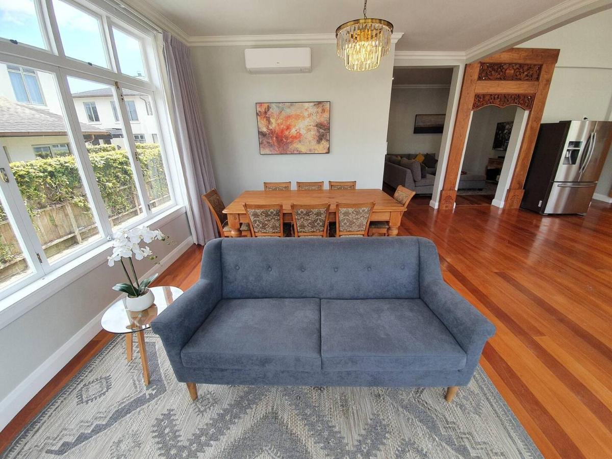 Tauranga - Big, Beautiful Villa On The Water! Buitenkant foto